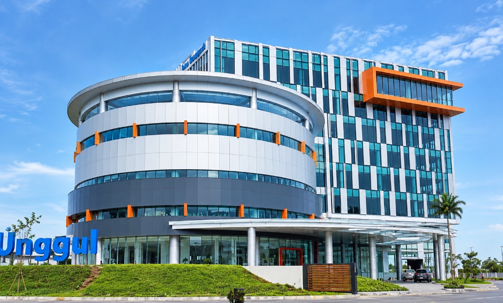 Gedung Universitas Esa Unggul